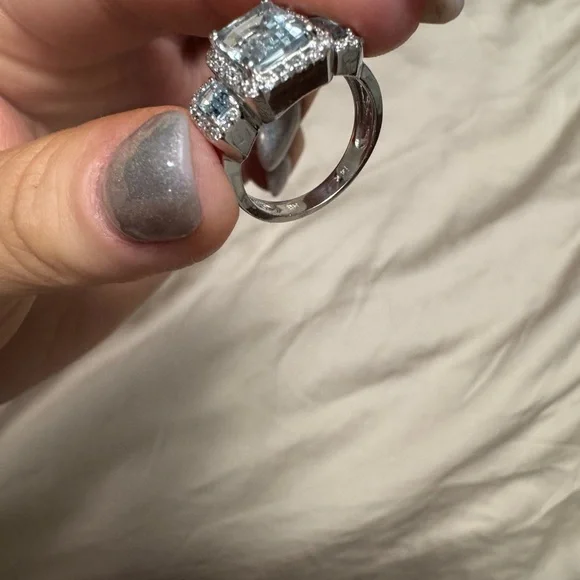 Effy Aquamarine Diamond ring - Picture 4 of 9